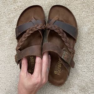 White Mountain Footbed Sandal US 8
